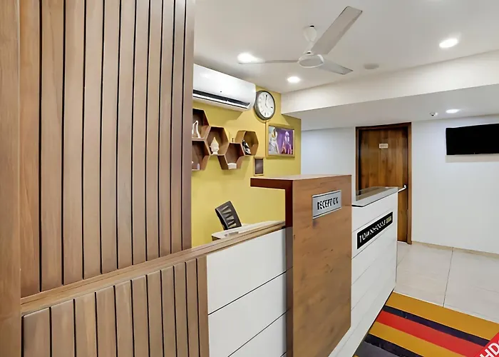 Fabhotel Leo Ahmedabad